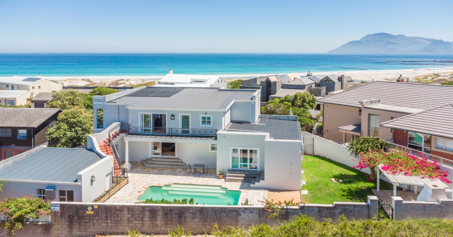 3 Bedroom Property for Sale in Kommetjie Western Cape